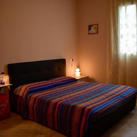 Bed and Breakfast Tra Il Borgo E Il Mare Черво Екстер'єр фото