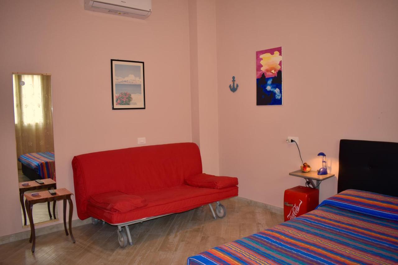 Bed and Breakfast Tra Il Borgo E Il Mare Черво Екстер'єр фото