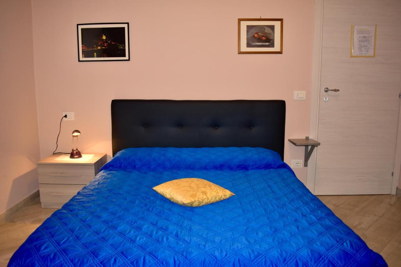 Bed and Breakfast Tra Il Borgo E Il Mare Черво Екстер'єр фото